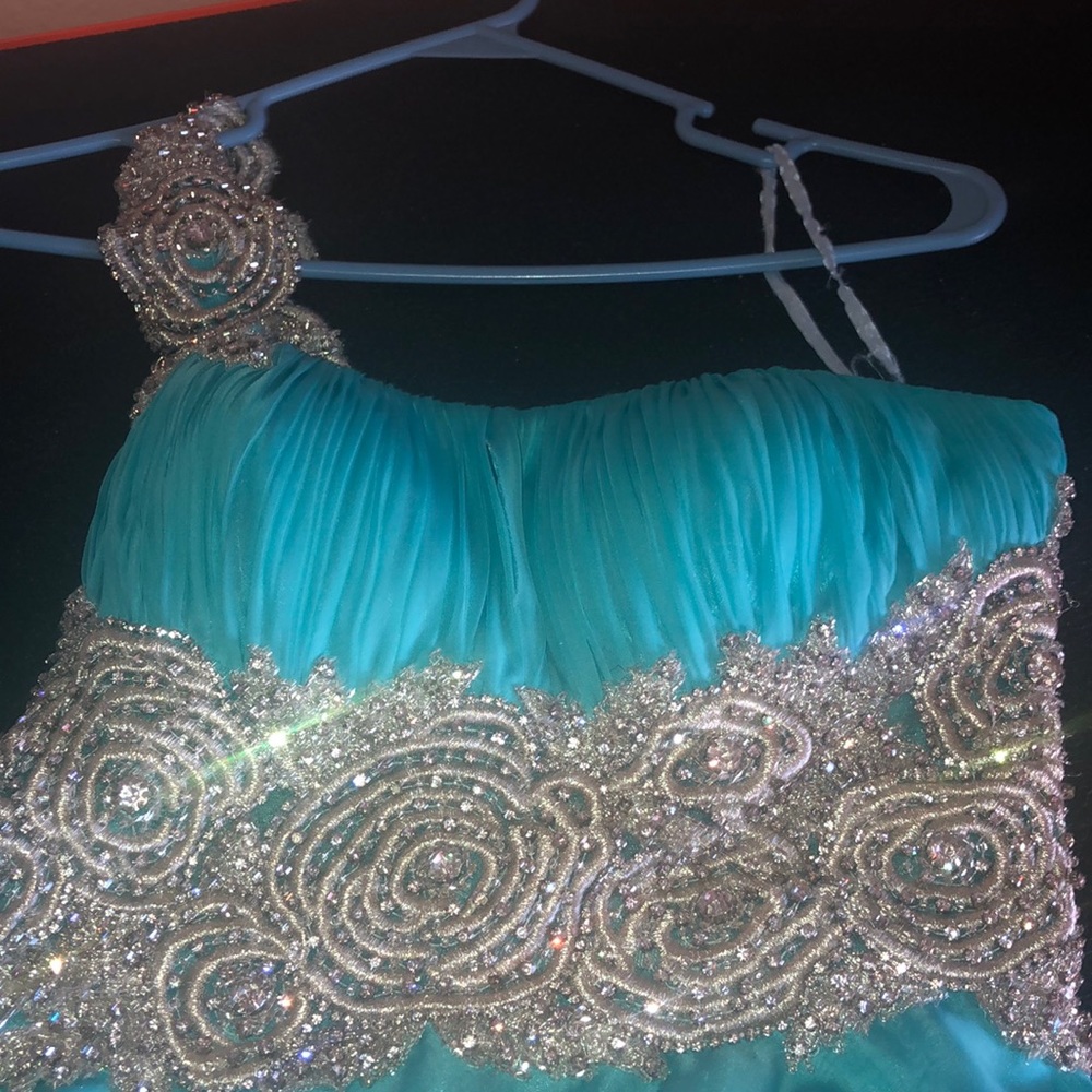 Sherri hill dress